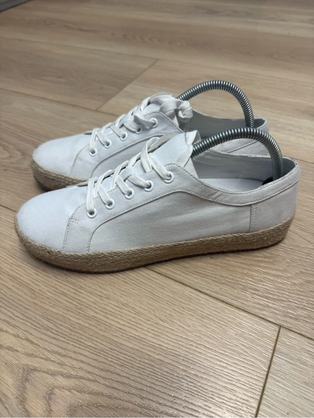 LOFT casual white